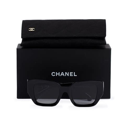 CHANEL Sunglasses: Square Sunglasses, acetate 5506 — 